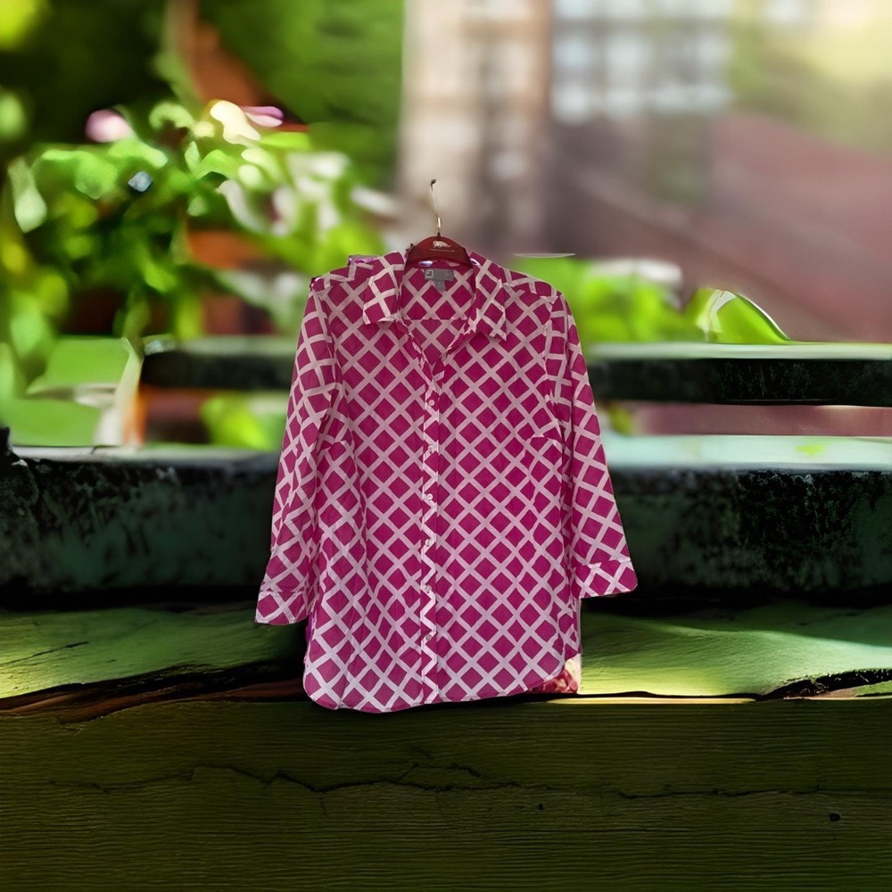 JCP Women Large Blouse Top
Shirt Silk Pink White Checks Gently Loved